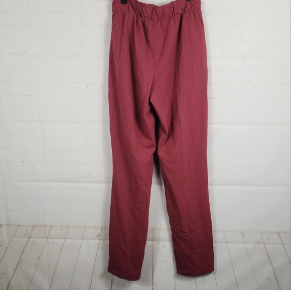 Lululemon Comfy Workleisure Preppy Stretch High-Rise Pants in Mulled Wine 6 - Picture 4 of 13
